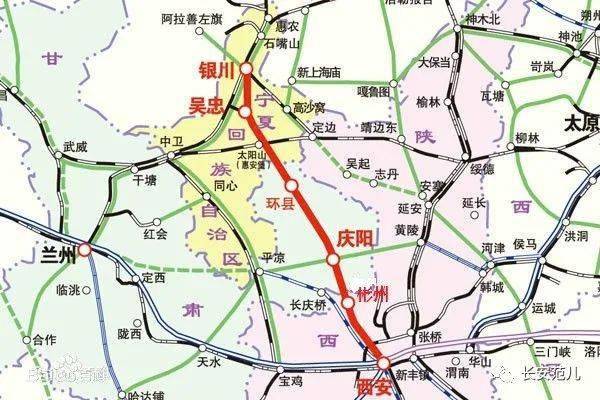 枢纽与徐兰高速铁路以及西成高速铁路,规划中的武西高速铁路等衔接