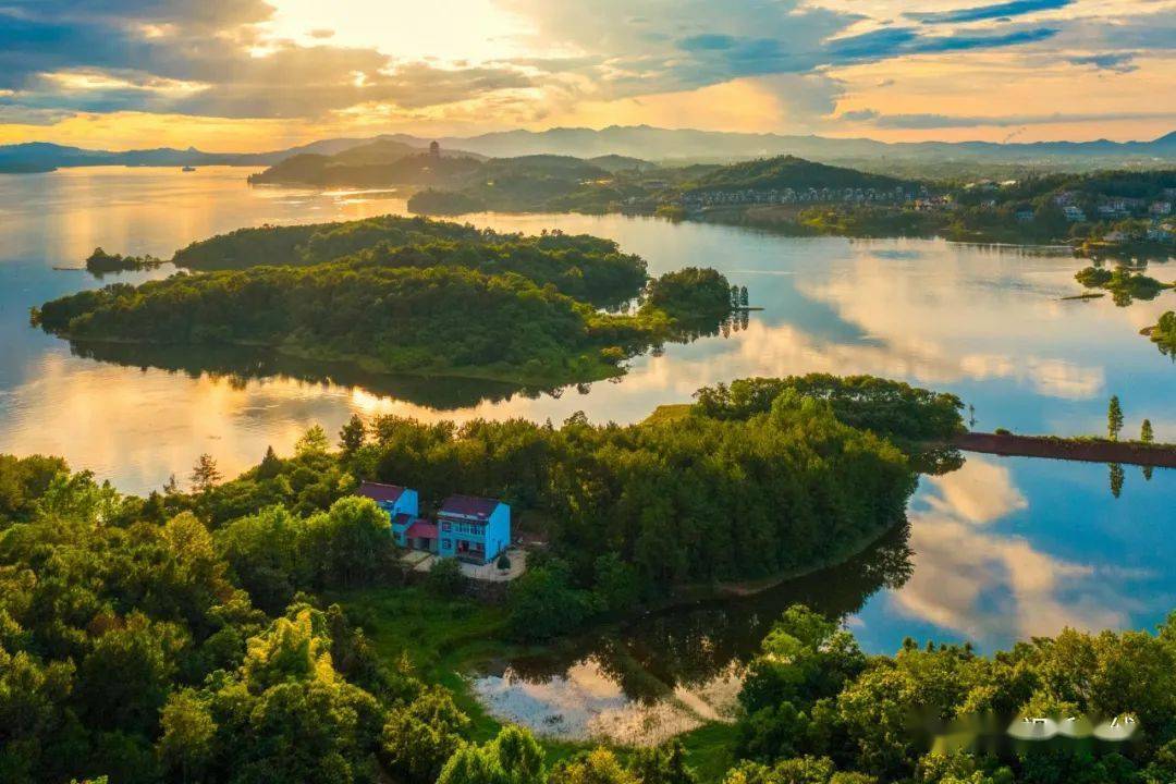 舒城:叹为观止!万佛湖惊现"天空之镜"美景!