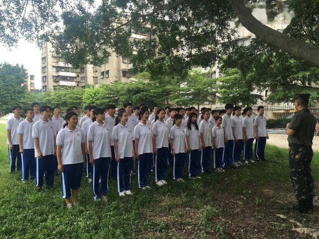 蒲公英新闻四工结合进校园新会技师学院冈州校区学生团建活动