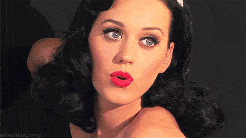 Armani|?美妆博物馆?丨当大牌们都开始认真做彩妆