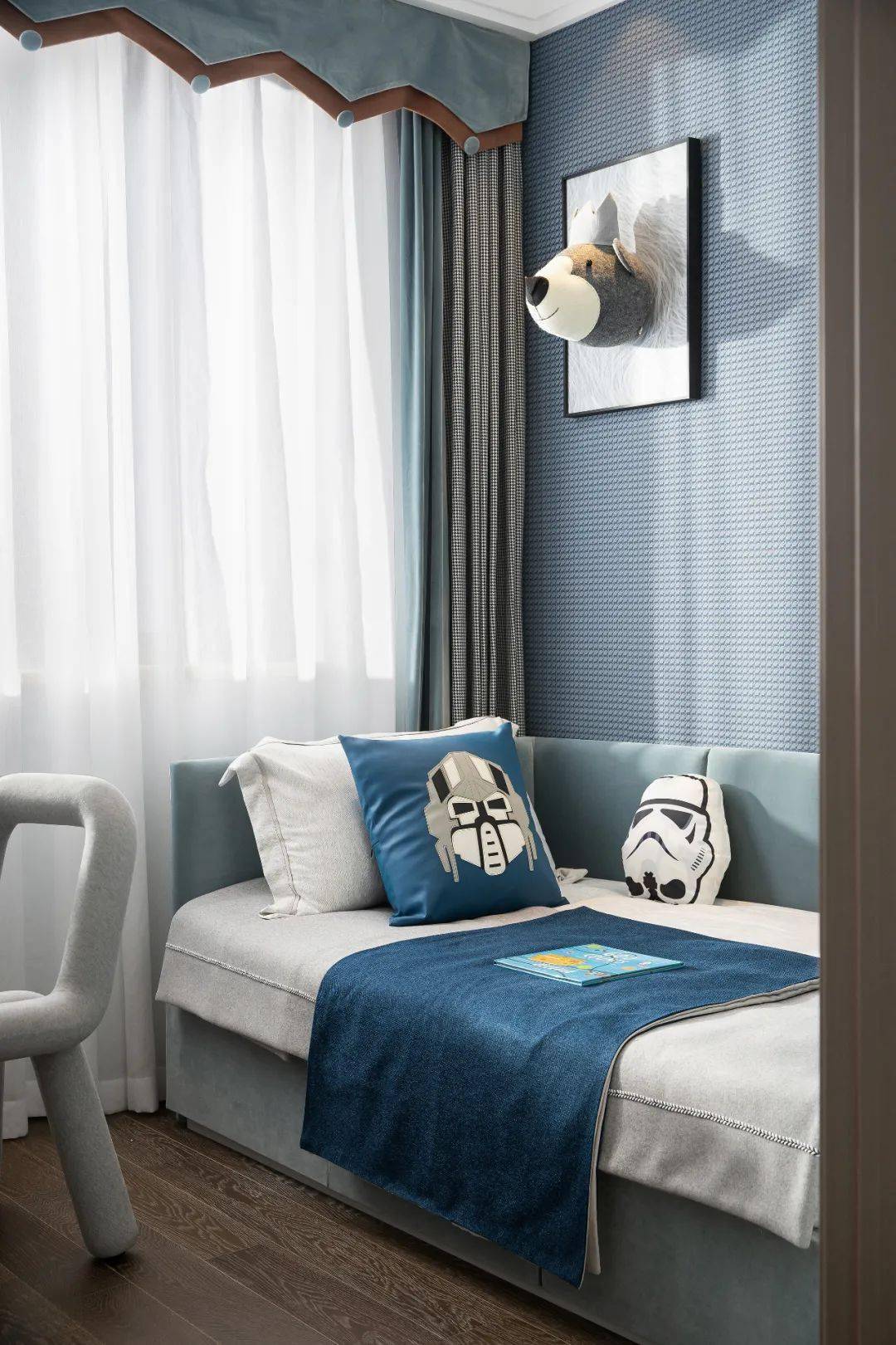 122�O �������������巿���