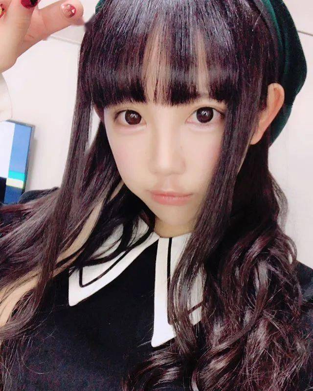 妹子|亲妈鼓励自己去整容，日本妹子10年间花600万大变身