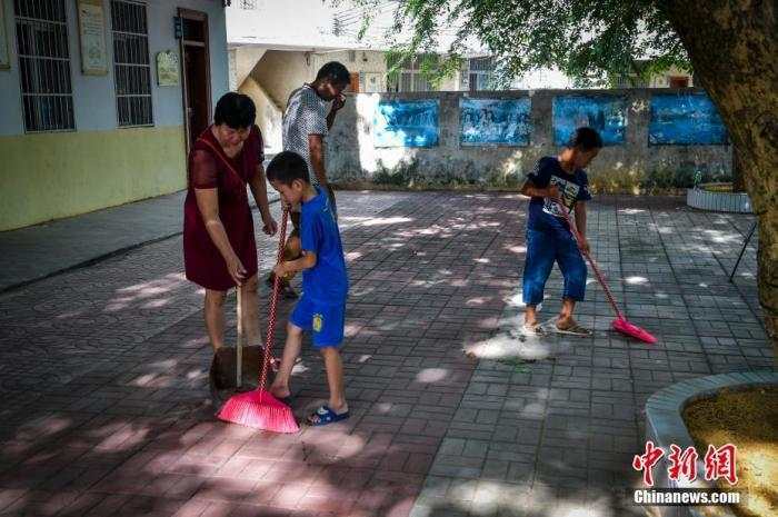 指导|劳动成必修课！不会做家务可能影响毕业