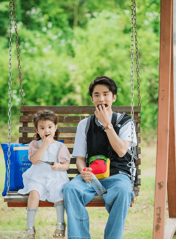 《奇妙小森林》陈哲远被错认成张新成