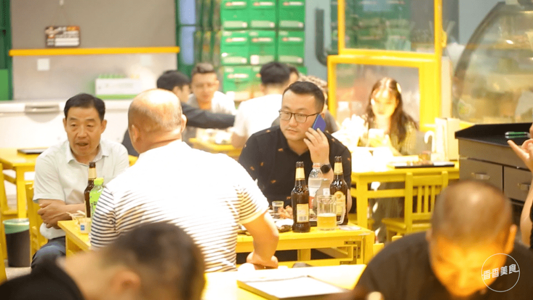 烧烤摊|居然是烧烤店的隐藏吃法挑战认知的特色菜