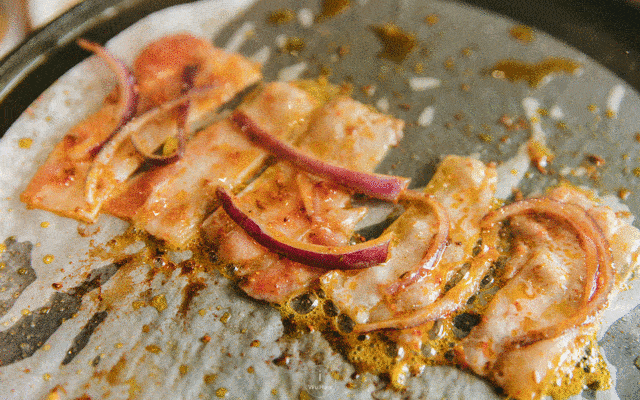 五花肉|酥嫩爆汁！【火遍长沙的“网红烤肉”】78元抢门市价235元 柒酒烤肉 3-4人餐！现切现拌