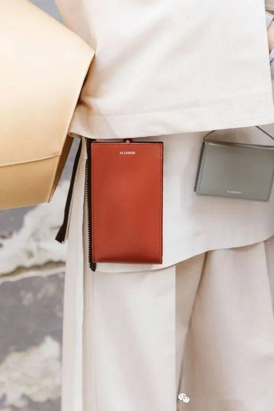 Tangle|团购 | 此生必收单品:极简美学代表作JS扭结相机包