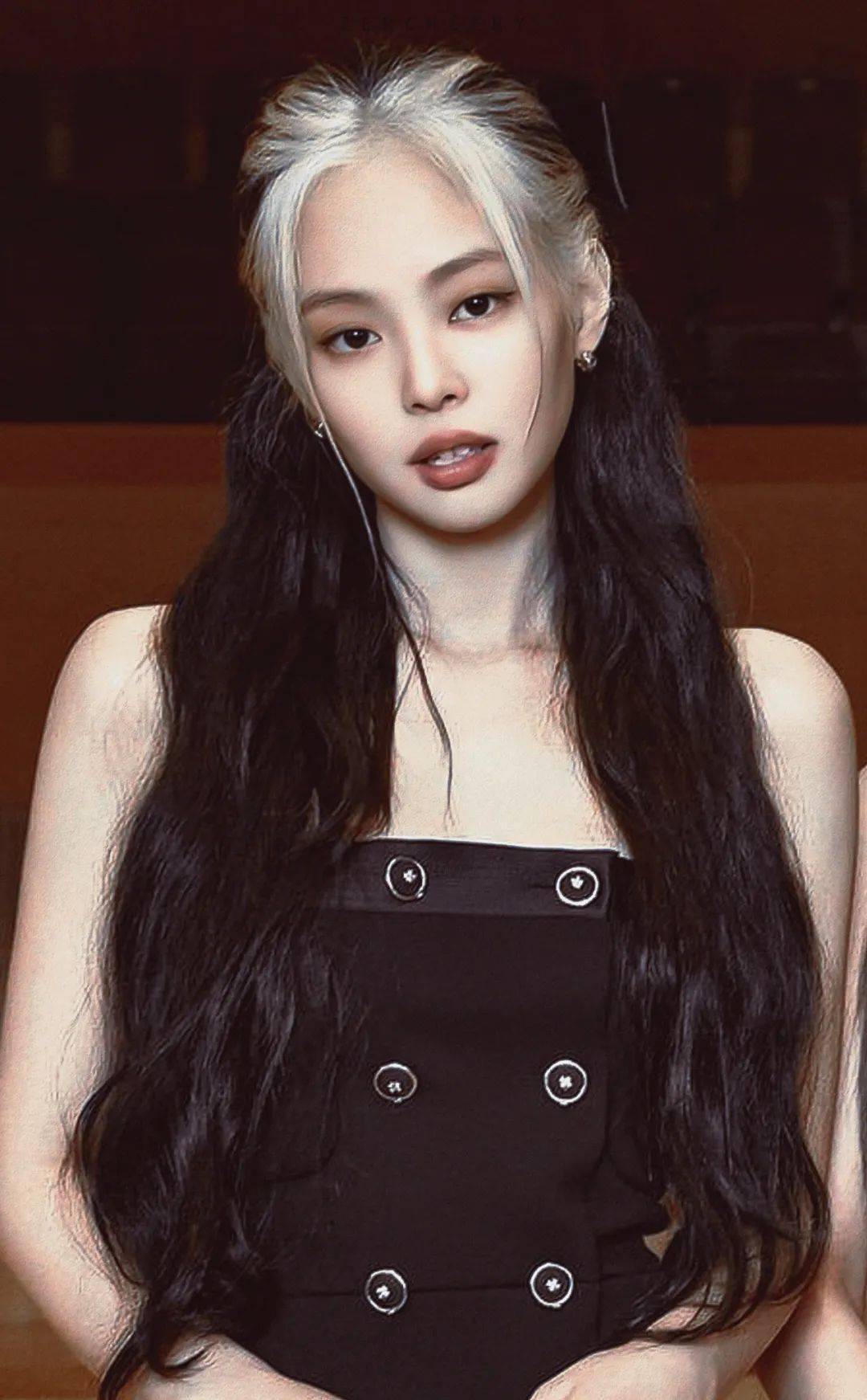 颜色|2020新晋大势发色?Jennie碧梨的双色挑染你敢尝试么