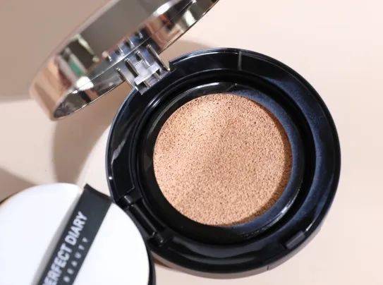 气垫|想碾压大牌还缺点实力，这届国货气垫全部翻车？