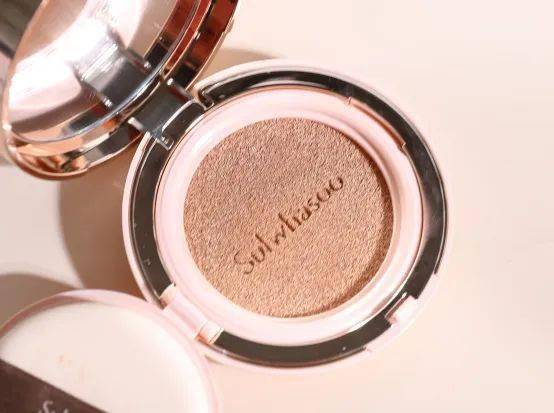 气垫|想碾压大牌还缺点实力，这届国货气垫全部翻车？