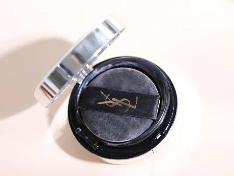 气垫|想碾压大牌还缺点实力，这届国货气垫全部翻车？