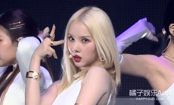 五官|整坏了?这是要找医生赔偿的程度…