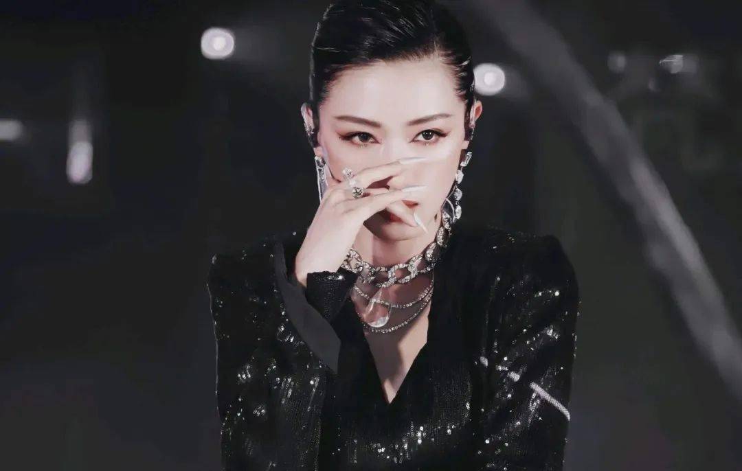 姐姐|巨型空瓶分享，助30+姐姐们乘风破浪！