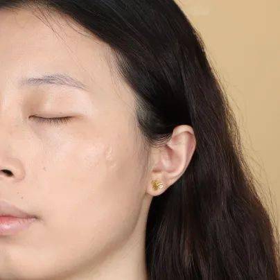 测评|10款热门粉底液测评!Dior居然输给了100+的开价品牌?