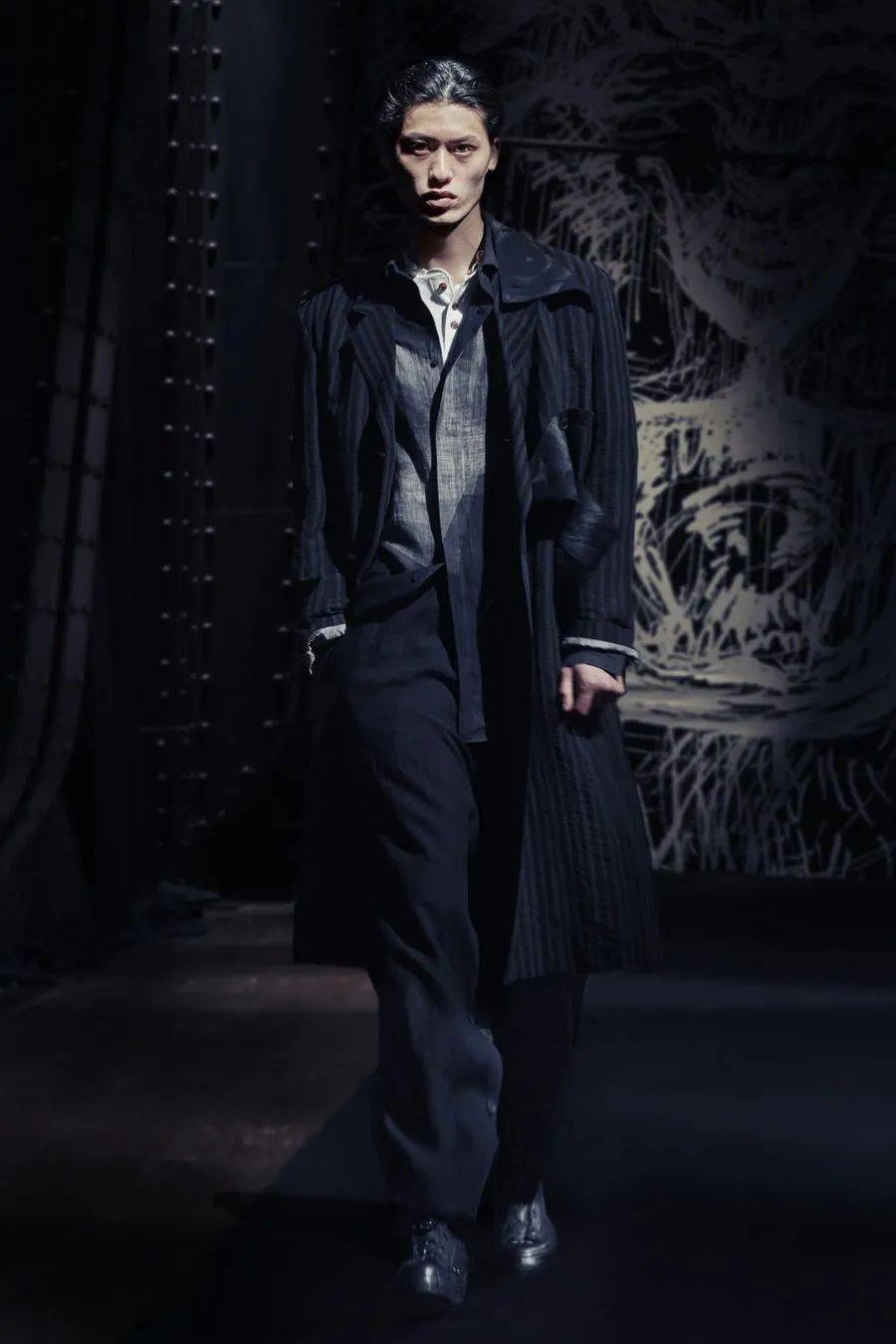 Spring|又是黑压压的一季！（山本耀司?Yohji Yamamoto Spring 春夏男装系列）