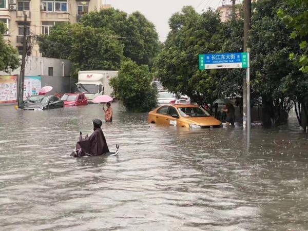 六安特大暴雨,合肥破历史极值,本轮强降雨进入最鼎盛阶段!