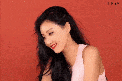 脸蛋|没有一张“漂亮”的脸蛋，却重新定义了美