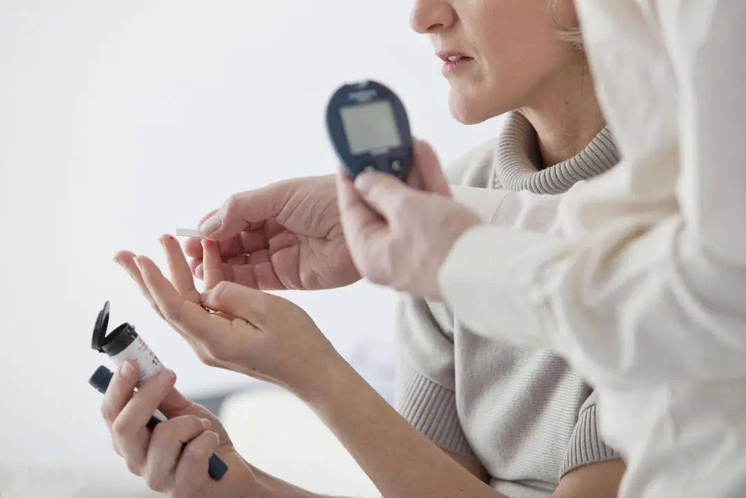 食物|小燕说糖 | 血糖超标一定要调药吗？这三种情况只需观察