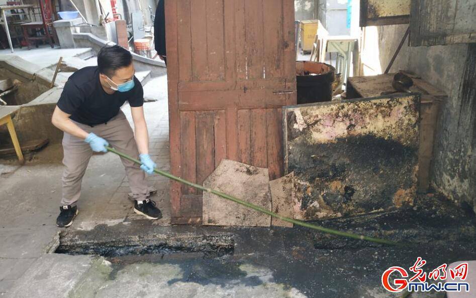 才战|90后社区书记：才战疫情，又上江堤