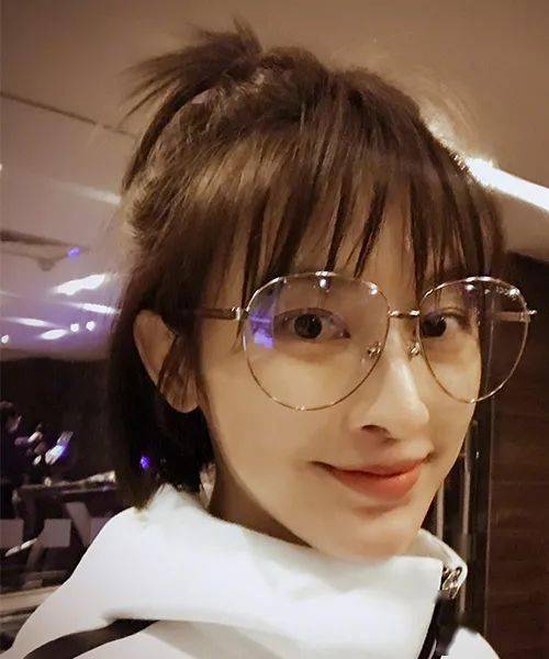 圆脸女生适合的短发发型!