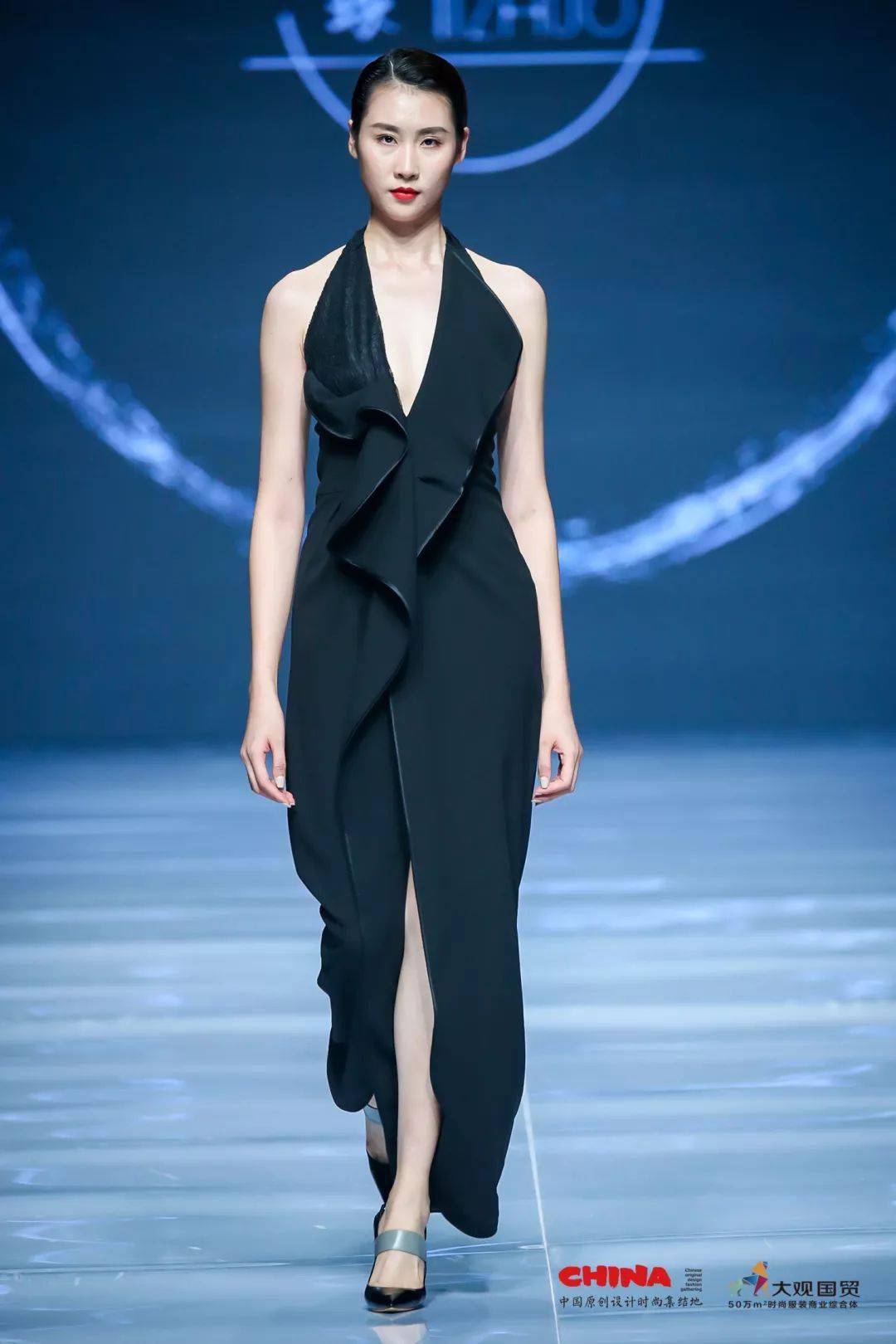 隐秘|深圳【隐秘】服装基地 | 6000+店铺,大到逛不完!