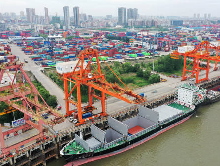 总量|湖北经济半年报发布，总量恢复至上年同期八成水平