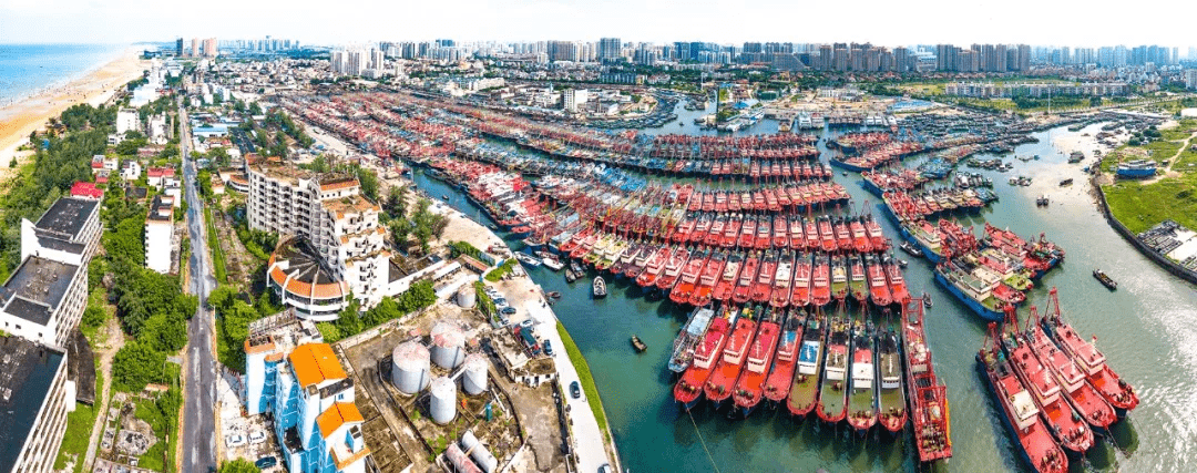 侨港镇位于北海市银滩旅游度假区中部,辖区面积1.