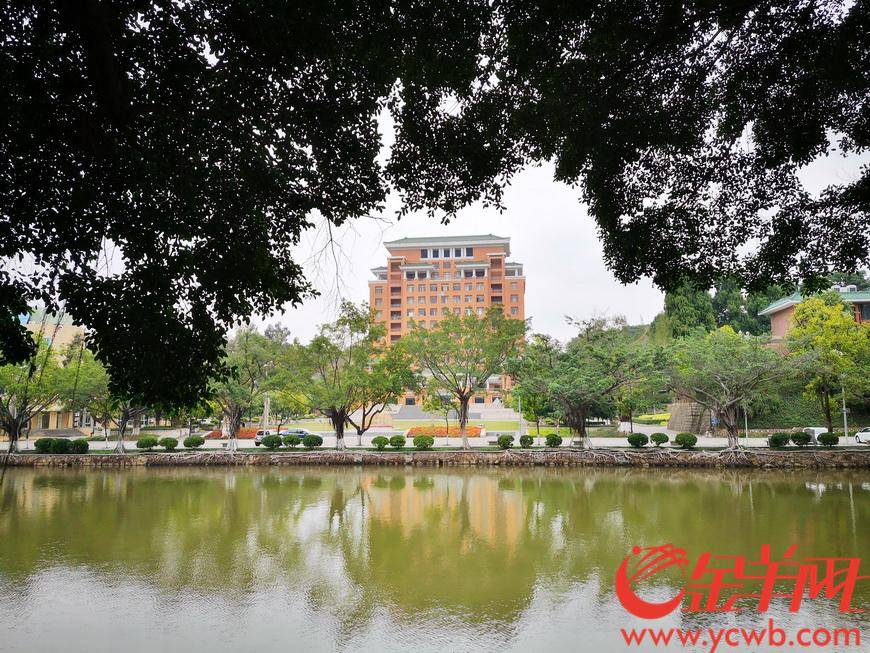 政策|华工发布志愿填报“6+1”政策，多招帮你克服选专业难