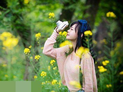 人像|油菜花人像这样拍摄让你秒变旅拍达人！