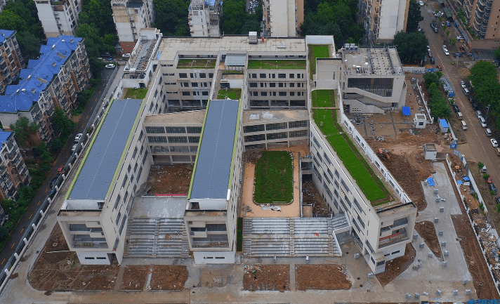 武汉临空港实验小学实拍