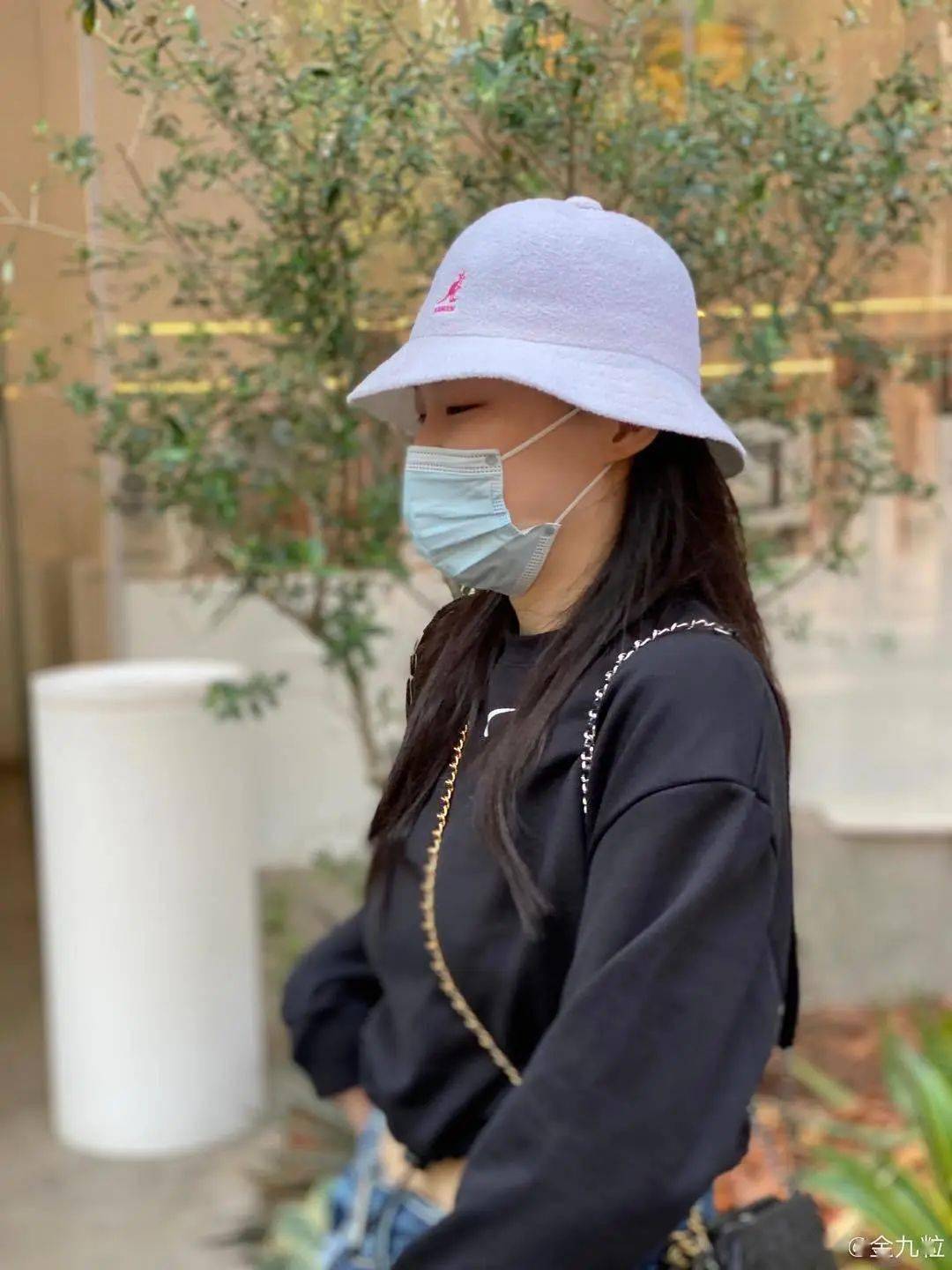 女孩|金靖是如何一步步走入大众视野的？爱笑的女孩运气不会太差