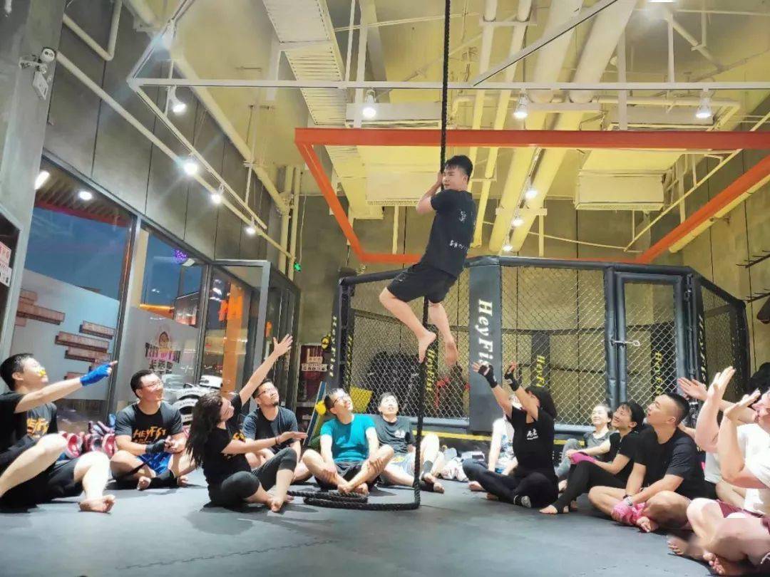 总教练|这个暑假,黑拳头给你好看!