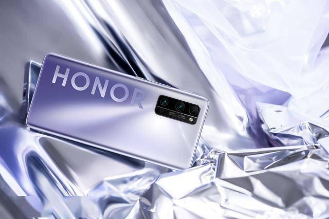 设计|Realme V5首曝外观被称“似曾相识”，网友：像极了荣耀30