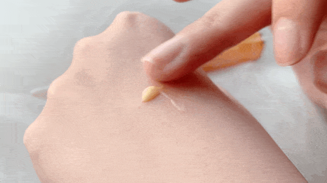 皮肤|用它点一点，痘印、斑点竟然没了，难怪李佳琦都为它疯狂打call！