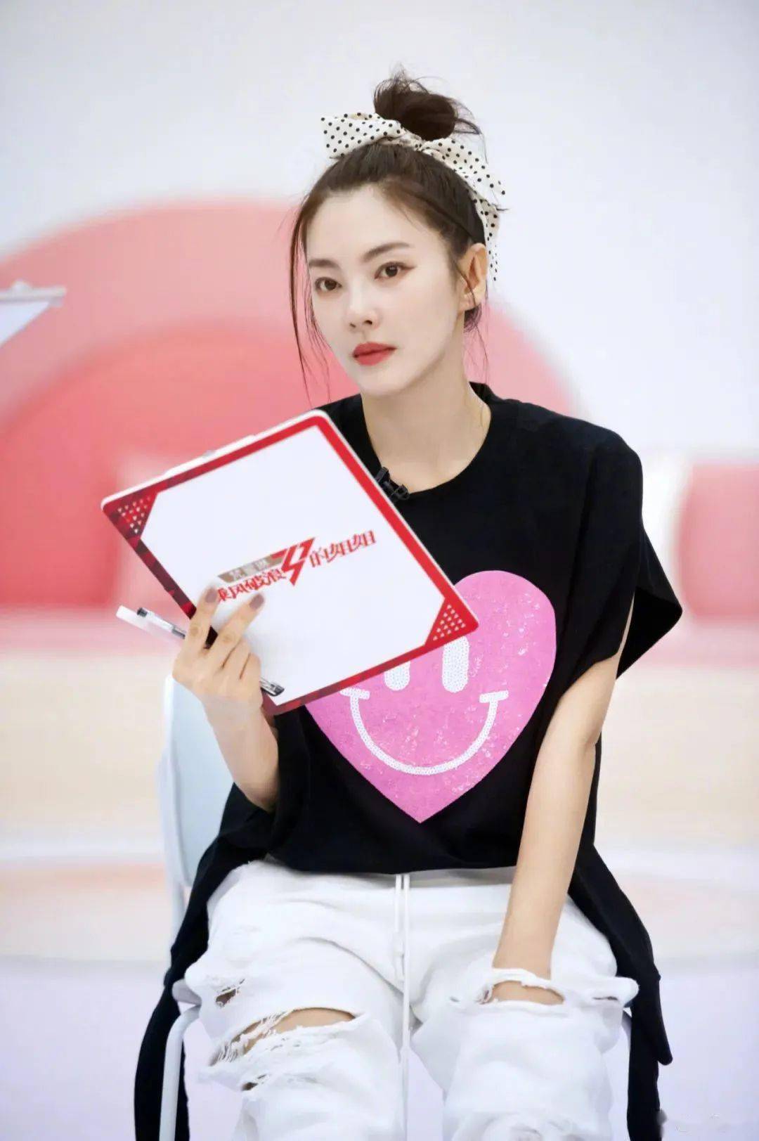 位置|生来就应该做女明星的张雨绮，当然要掌握自己的“高光时刻”！