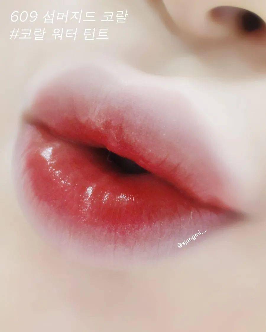 欧尼|摸了金秀贤腹肌的她，连化妆台都被曝光了！