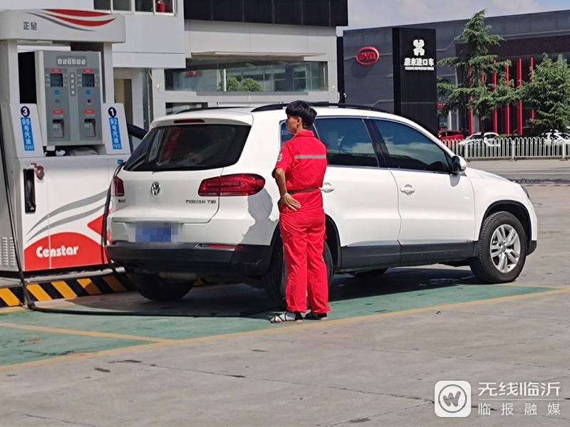 私人|记者调查：临沂多家私人加油站加油区内可“扫码支付”