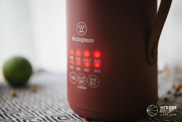 机身|隔壁小孩都馋哭了！奶爸的养娃神器：轻松搞定一日三餐