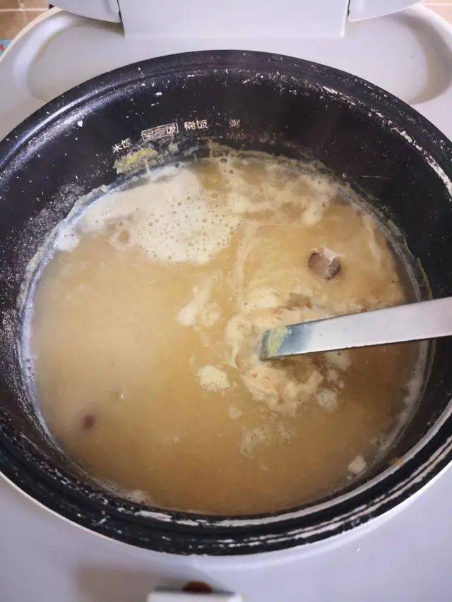 子宫|皱纹消失，子宫变干净了，头发慢慢变乌黑亮丽红豆和此物一起煮