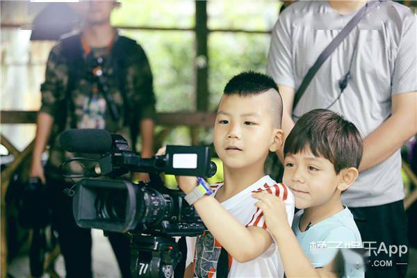 模样|原创还记得《爸爸去哪儿》的康康吗？他现在长这样