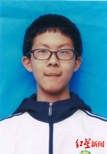 喻翼|成都七中喻翼航理科710分：兴趣爱好广泛，小学钢琴就过了十级