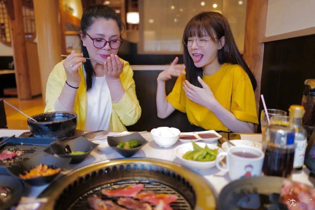 睫毛|美人计 | 万万没想到，沈梦辰的爱用物如此种草