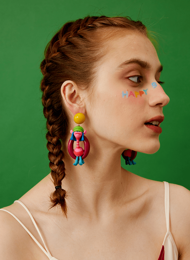 精灵|买物教室 | 彩虹拖鞋、精灵耳饰,别 diss 我们不推女孩子的东西辣!!