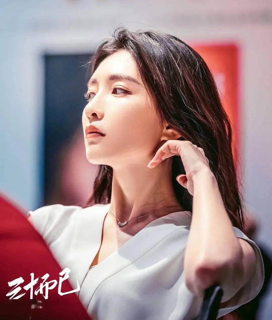 女人|被《三十而已》刷屏了,女人过了30岁依然可以很迷人