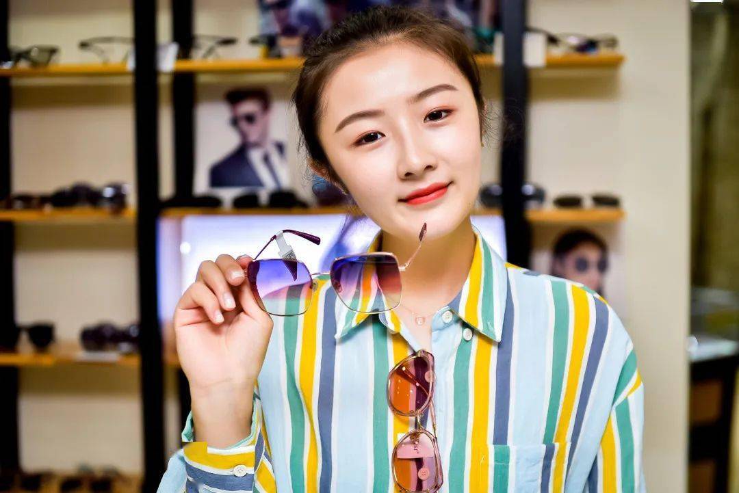 眼镜|实测！9.9元配镜片？徐州市中心网红眼镜店到底靠不靠谱！