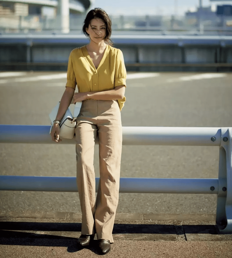 女生|30岁后别乱装可爱！学日本小姐姐这样穿，优雅迷人美过20代女生！