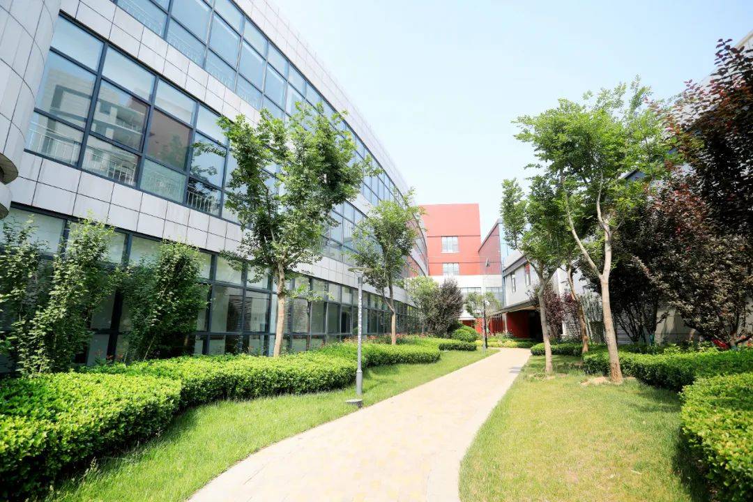 齐鲁|家政也能很“专业”！济南阳光职业中等专业学校招生啦！