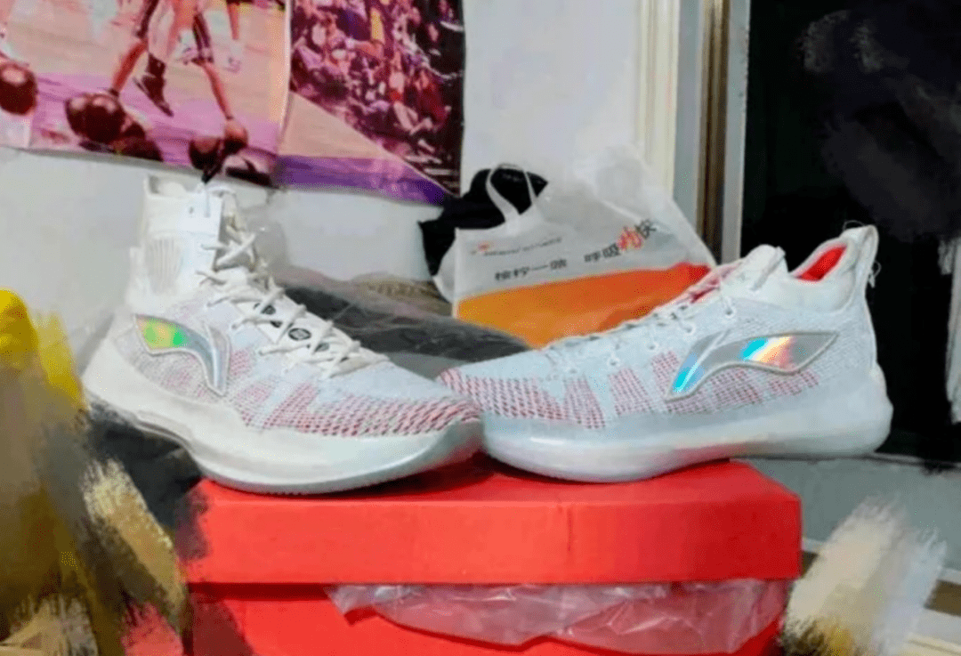 Dunk|一双比一双贵！Grateful Dead x Nike SB 炒到 3 万了？