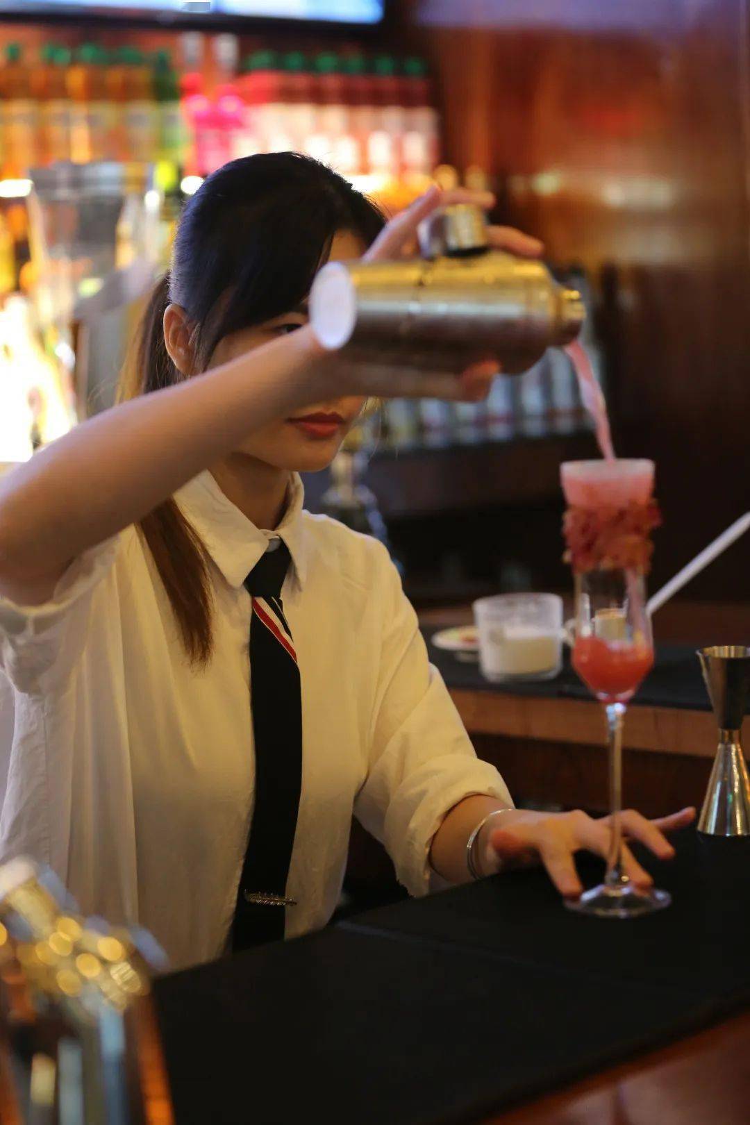 餐厅|珠江新城太阳新天地必打卡餐厅！人均50+体验最潮流的饮食文化！！