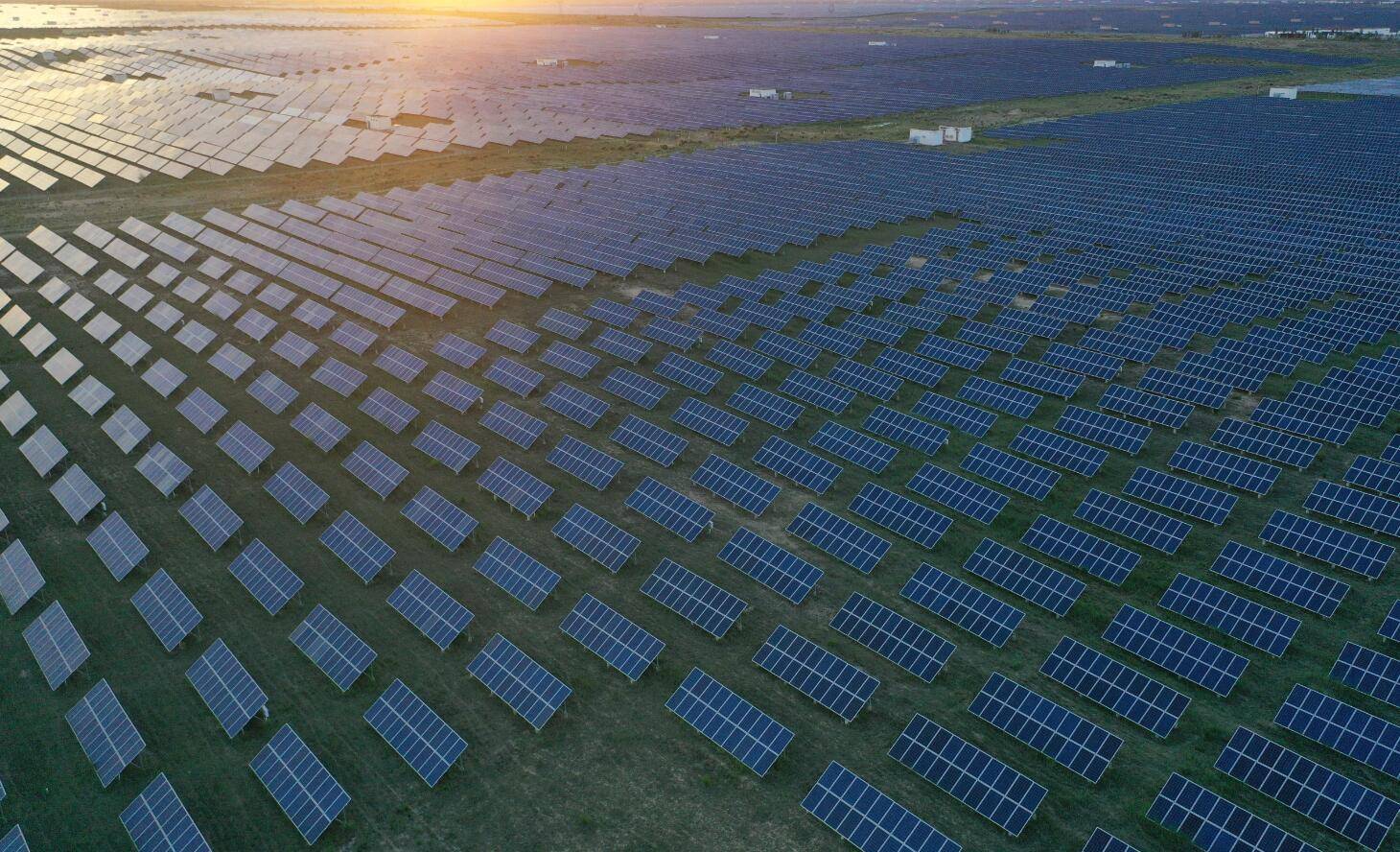 行业|中国光伏短短10年掀翻欧美，走上超越自己之路